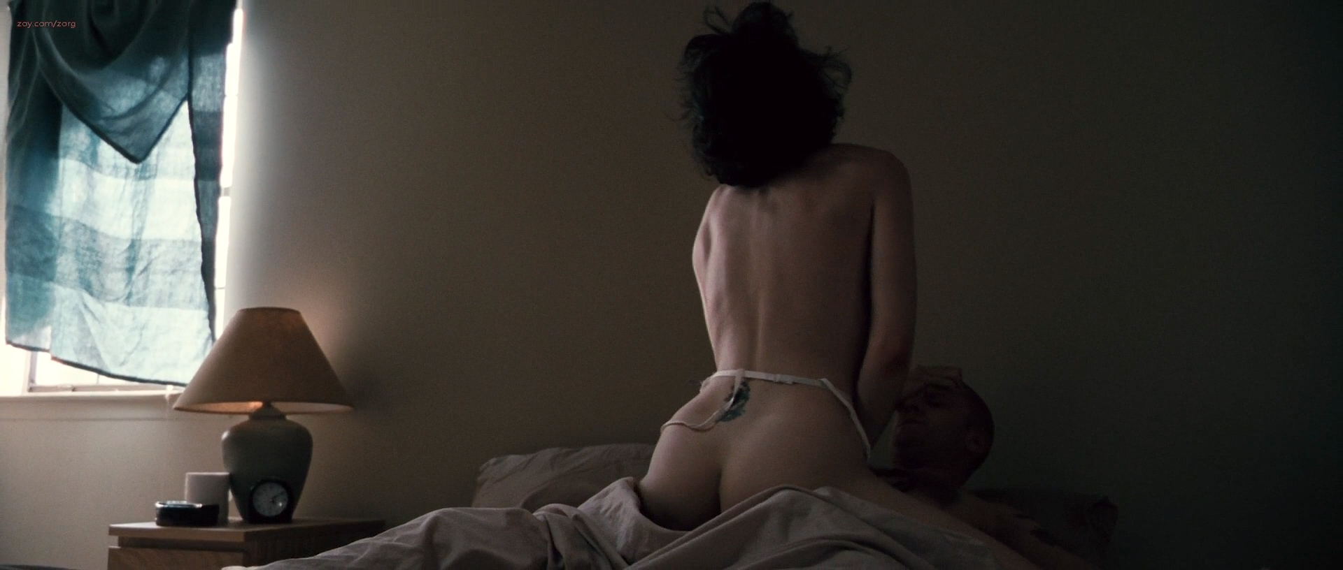 Jena Malone Nude Butt Boobs And Lisa Joyce Nude Full Frontal The