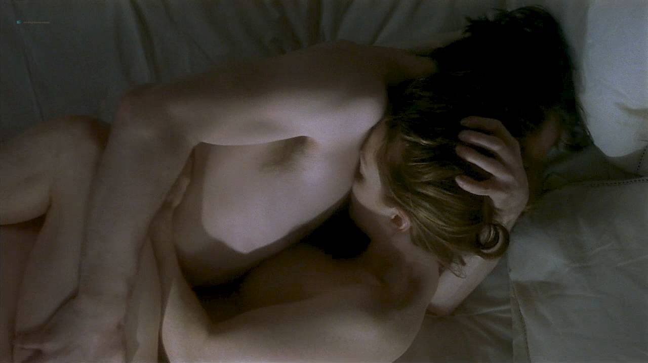 Julianne moore nude sex fuck