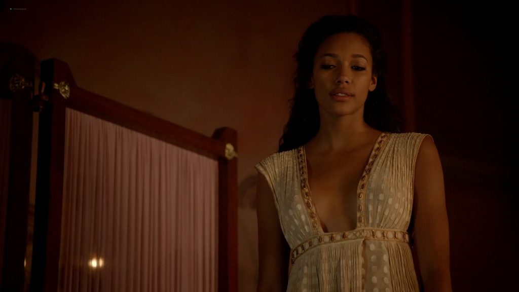 Kylie Bunbury Nude Butt And Sex And Sibylla Deen Nude Sex Tut 2015