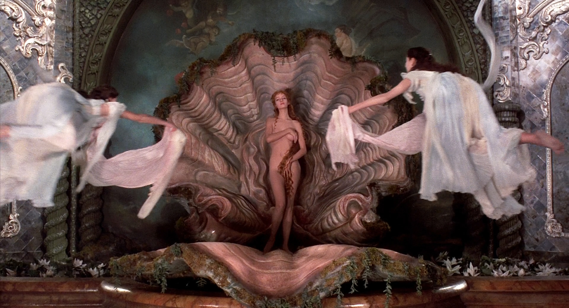 Uma Thurman nude but mostly covered – The Adventures of Baron Munchausen  (1988) hd1080p