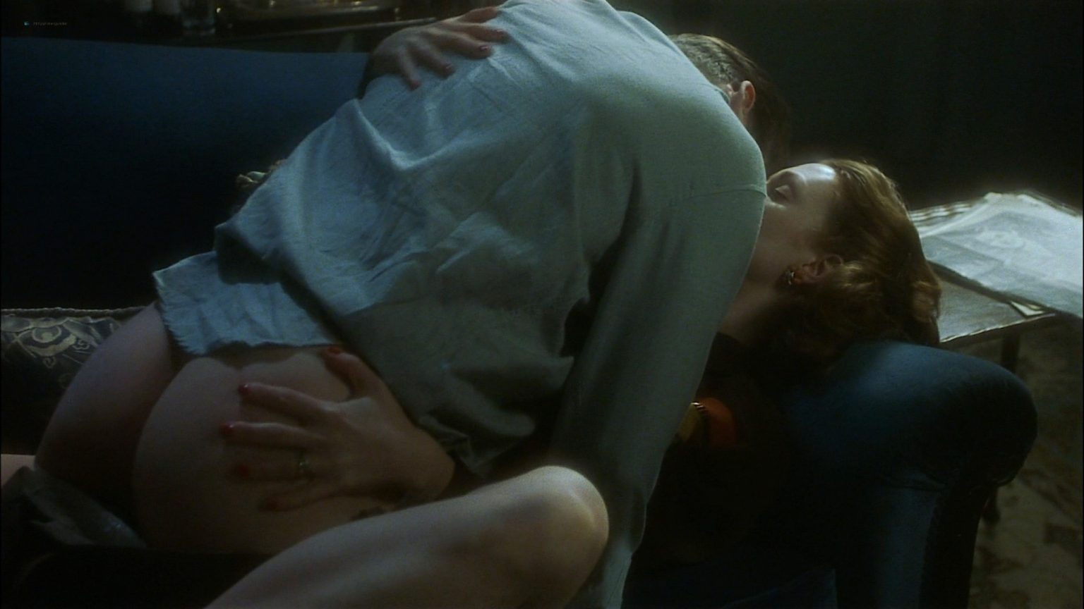 https://www.zorg.video/wp-content/uploads/2017/06/Julianne-Moore-nude-topless-and-sex-The-End-of-the-Affair-1999-HD-1080p-WEB-001-1536x864.jpg