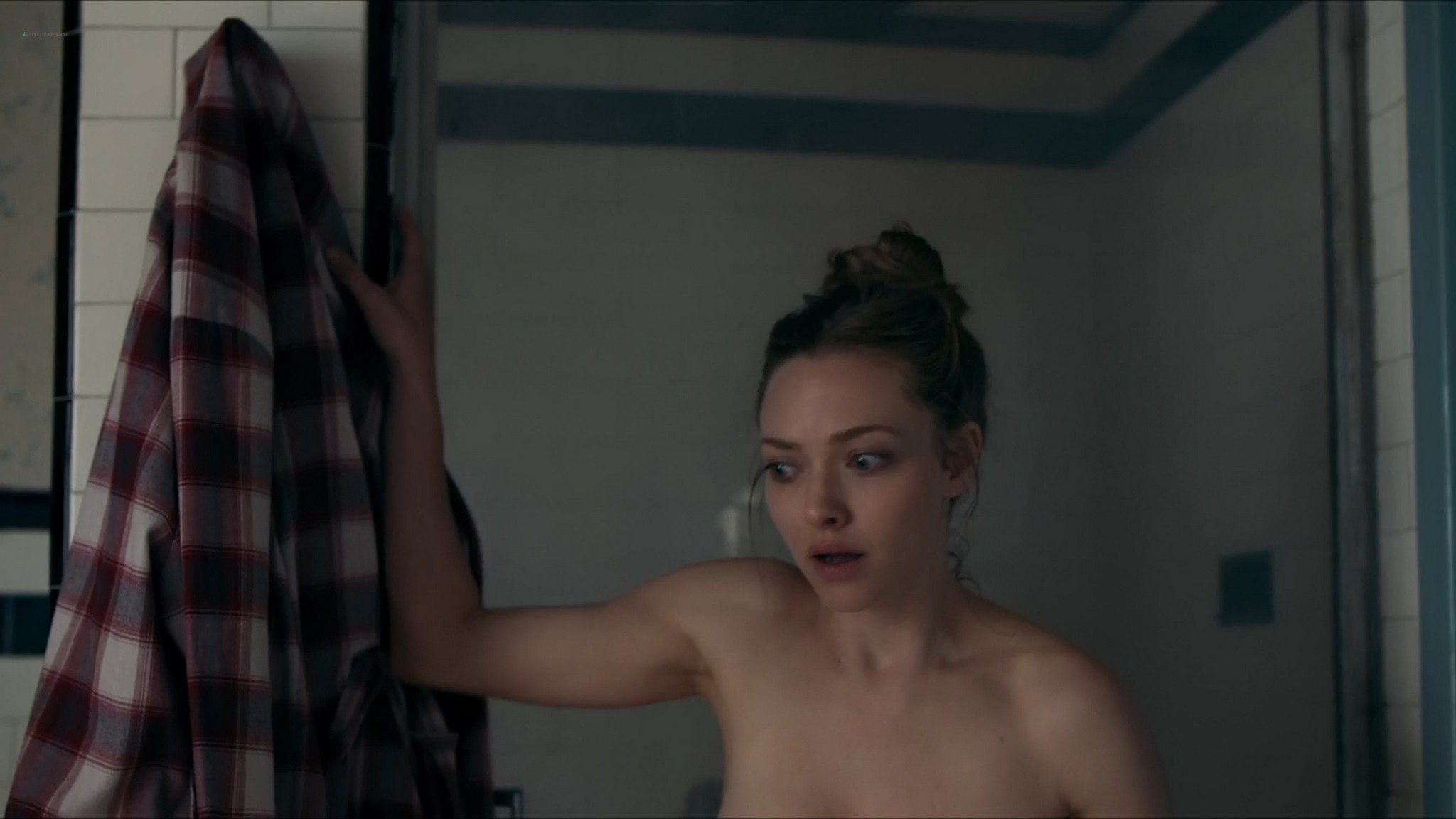 Amanda Seyfried hot Natalia Dyer sexy – Things Heard & Seen (2021) 1080p Web