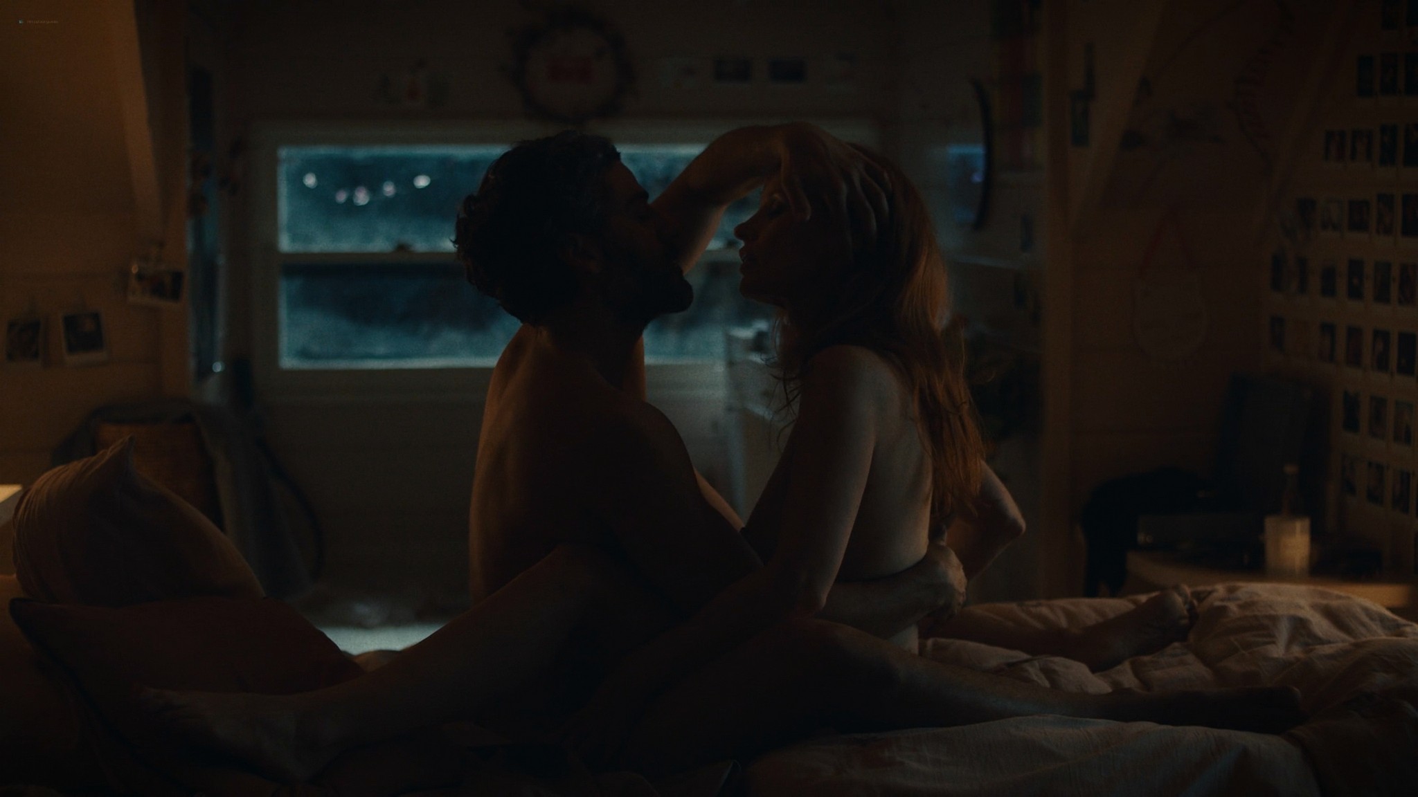 Jessica Chastain nude side-boob, sex and see-through – Scenes From a  Marriage (2021) s1e5 1080p